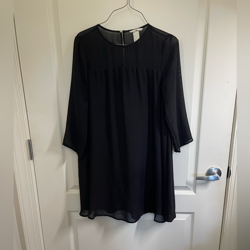 H&M Women's Black A-Line Pullover Dress Size 4 Short 3/4 Sleeve. Sku117